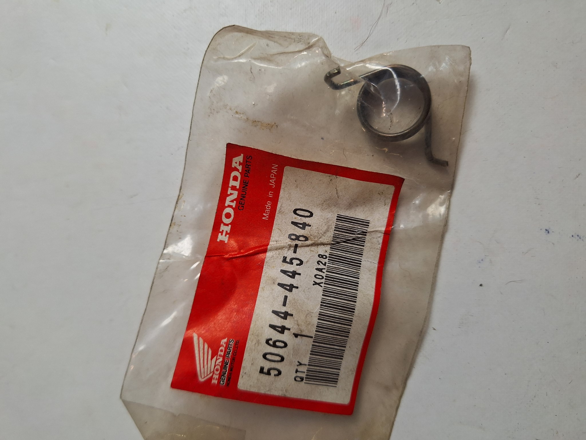 Bild von RUECKHOLFEDER FUSSRASTE  50644-445-840  CB 750 FZ / FA